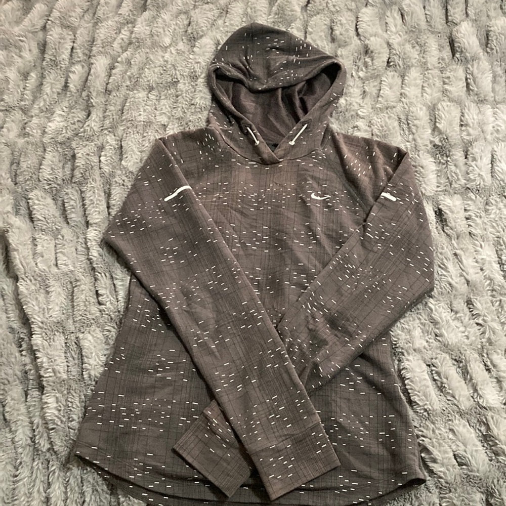 Nike Dri-Fit Reflective women’s hoodie